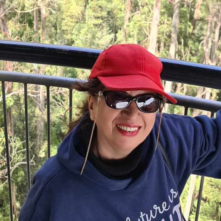 Fariba Nikoupayan Mofrad